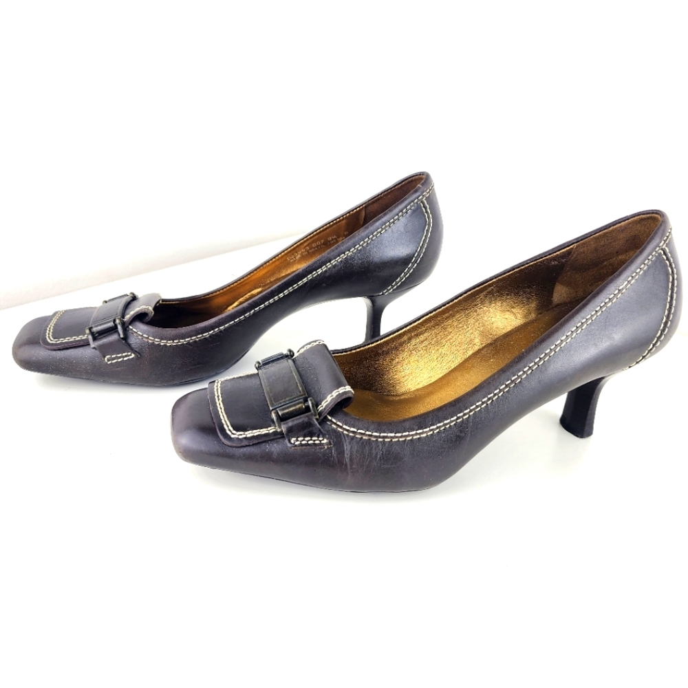 Cole Haan Women Brown Leather Square Toe Kitten Heels Pumps Size 8.5B